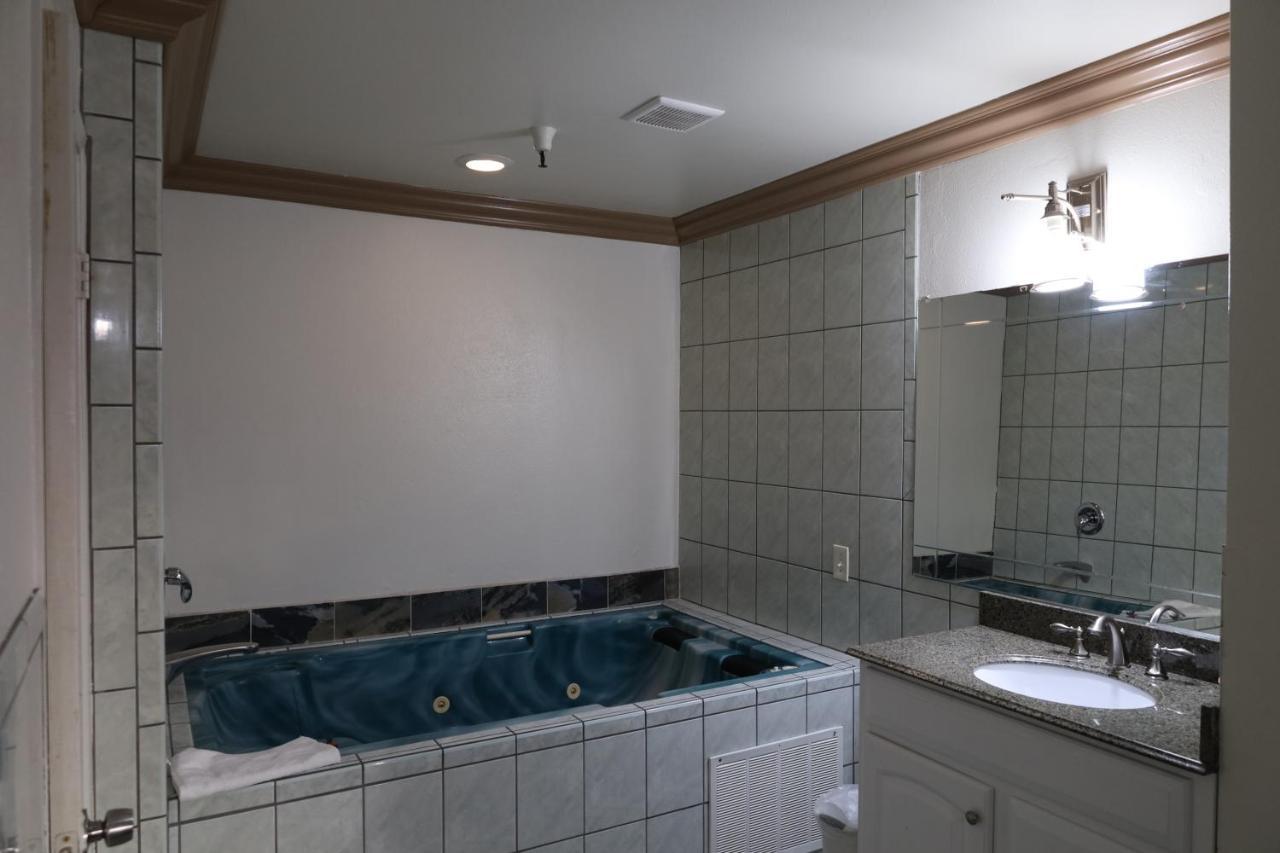 Lambert Inn Whittier Zewnętrze zdjęcie